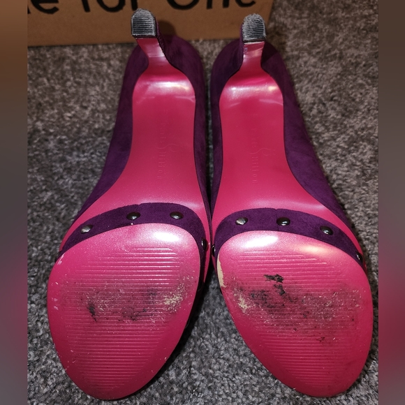 Purple & pink Paris Hilton faux suede heel (heel is 5 inches) size 9.5 - Picture 5 of 7